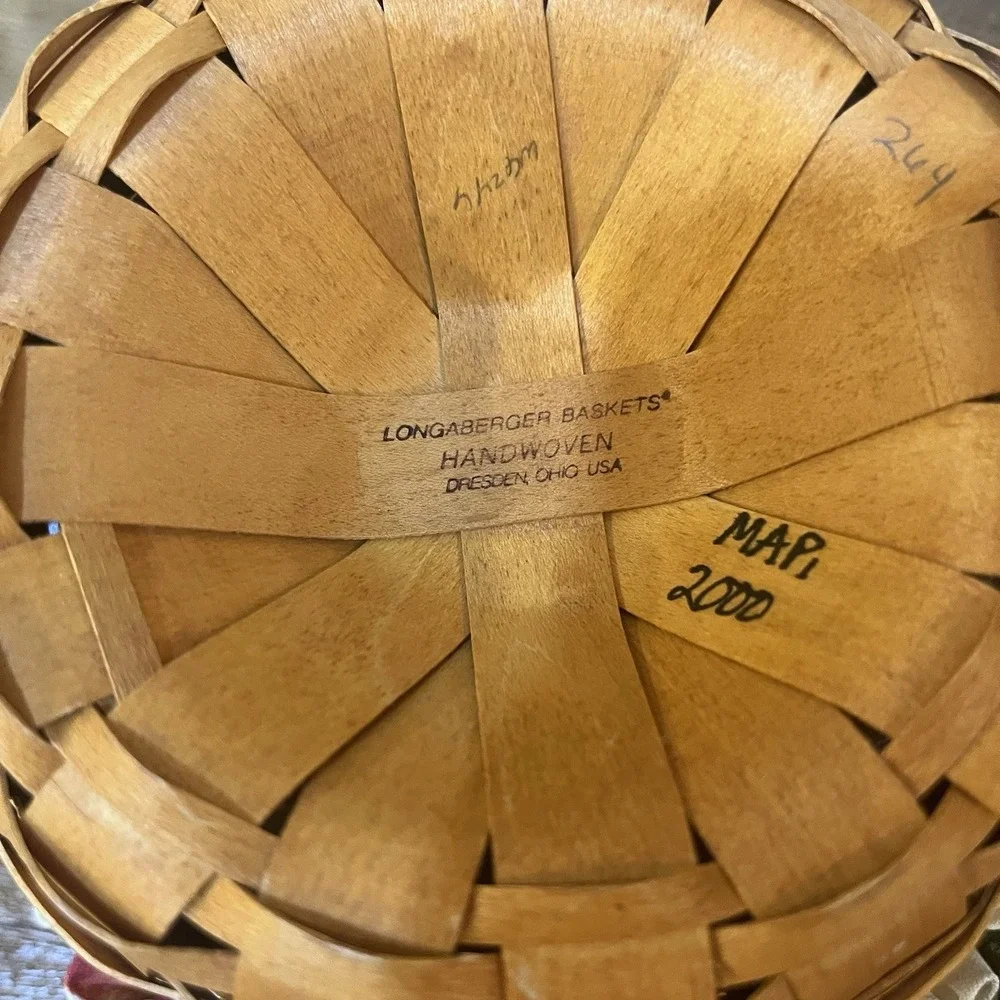Longaberger 2000 Small Fruit Basket Fruit Medley Liner Protector Handwoven USA